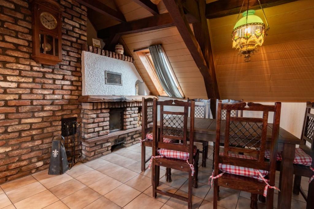 Ferienwohnung Flaemisches Weinhaus 빈트리크 외부 사진