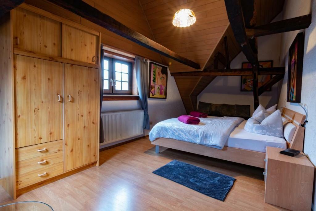 Ferienwohnung Flaemisches Weinhaus 빈트리크 외부 사진
